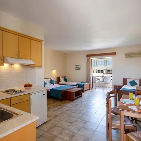 Rossis Hotel Mesongi