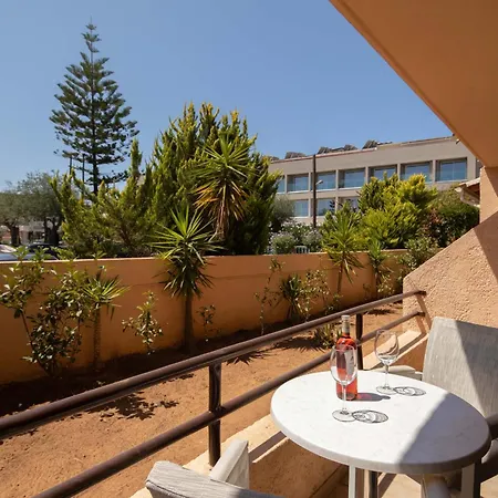 Rossis Otel 3*