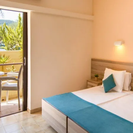 Rossis 3* Μεσογγή