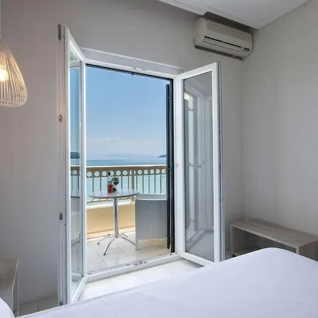 Hotell Rossis 3*
